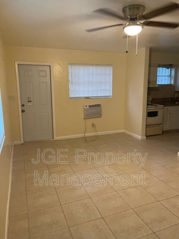 Fort Lauderdale Condo: 2701 Nw 12th Ct