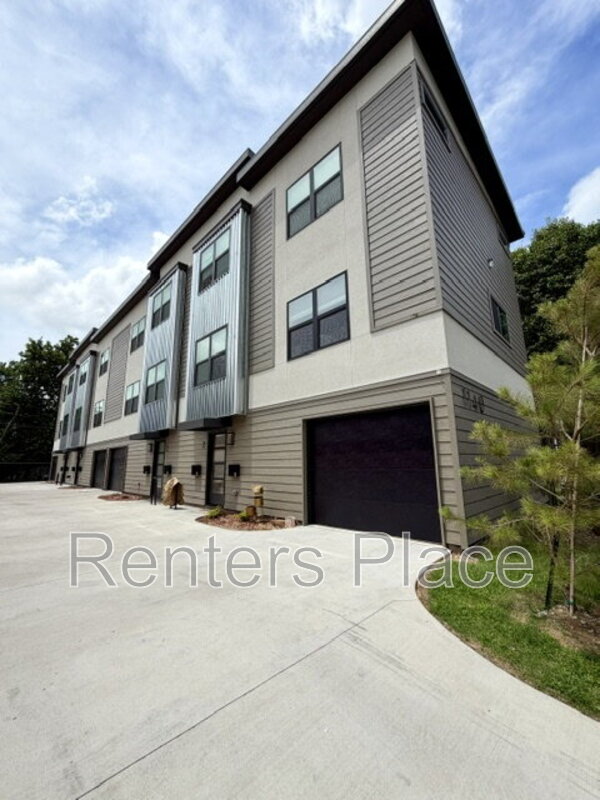 Tulsa House: 1140 South Quincy Avenue