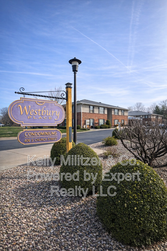 Saint Peters Condo: 406 South church street