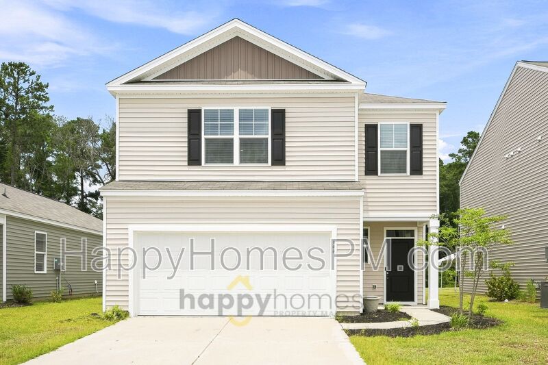 Summerville House: 644 Ladywood Drive