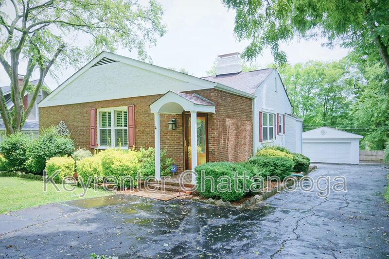 Chattanooga House: 104 Belvoir Ave