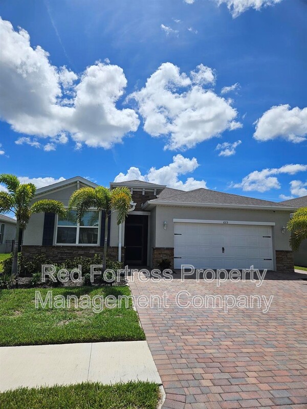 Cape Coral House: 623 Parkshore Lake Ave
