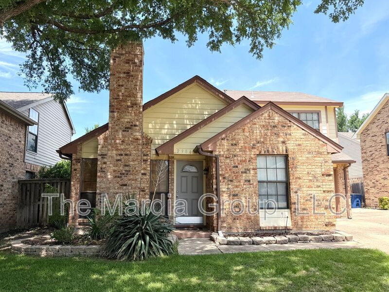 Dallas House: 2984 Harbinger Lane
