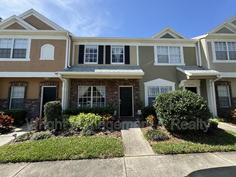 Tampa Townhome: 12326 Berkeley Square Drive