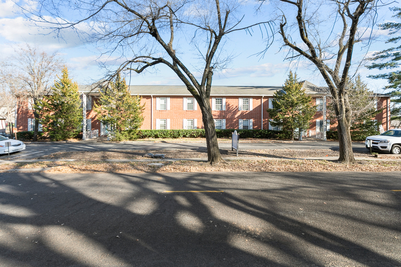 Overland Park Condo: 8327 Lowell Ave - 6