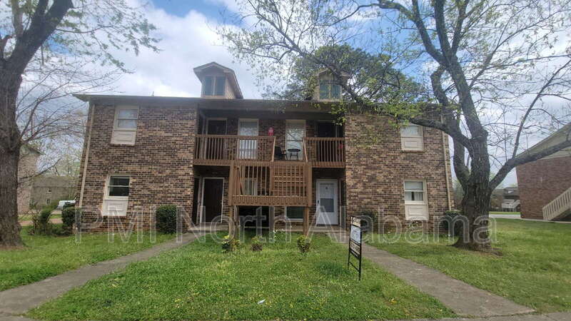 Huntsville Condo: 1502 Barrington Road Northwest