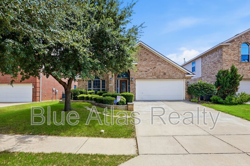 Fort Worth House: 4353 Mountain Crest Drive