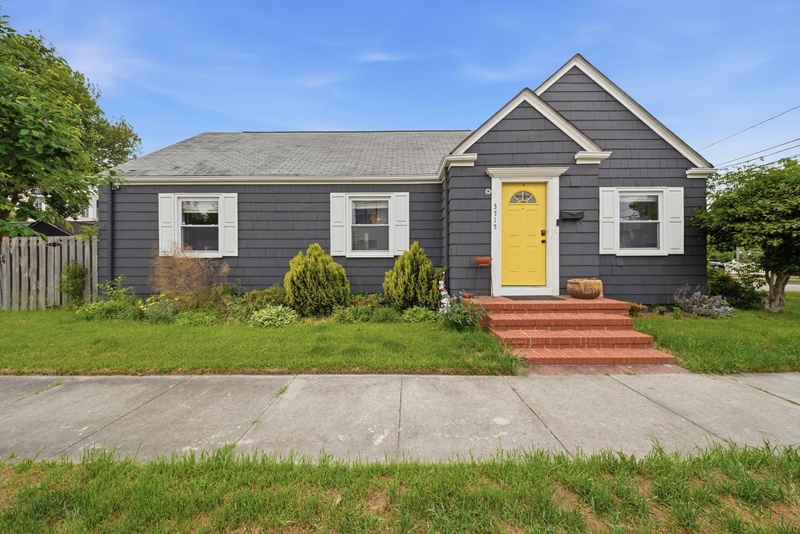 Norfolk House: 3715 Omohundro Avenue