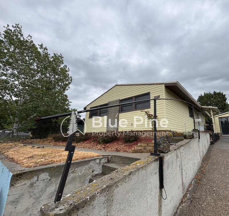 Idaho Falls House: 1080 Halsey Street
