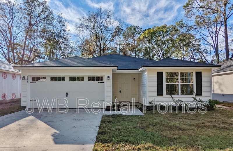 Jacksonville House: 8122 Noroad