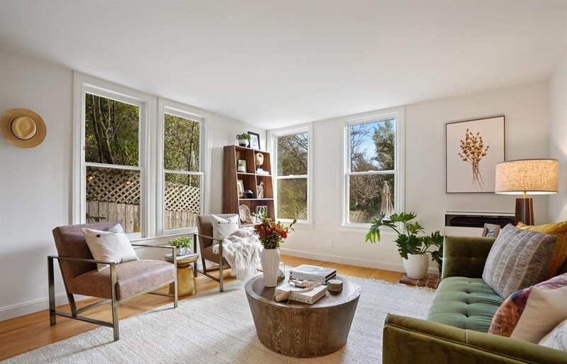 San Francisco House: 2049 Golden Gate Ave