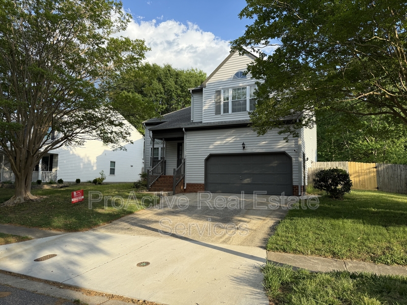 Virginia Beach House: 3813 Sterncroft Drive