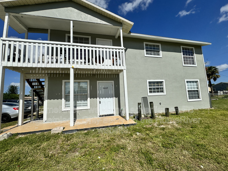 Fort Myers Condo: 5467 2nd Ave