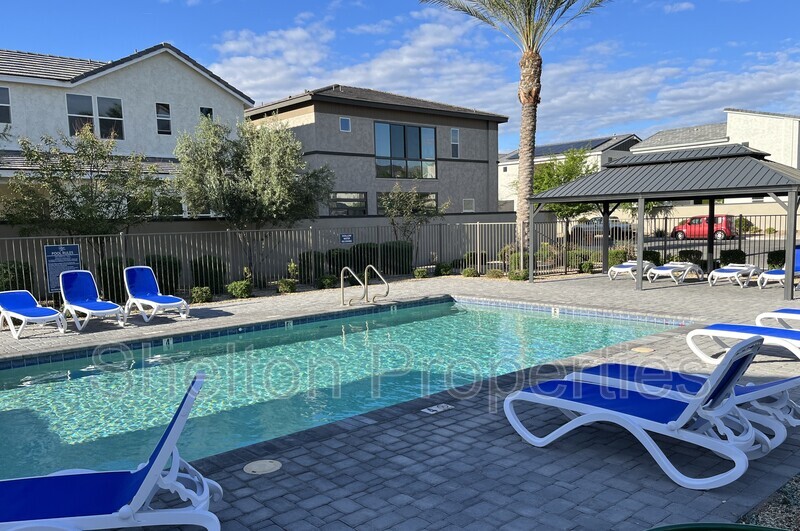 Goodyear House: 391 N 157th Ln