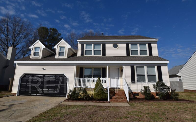 Chesapeake House: 204 Knells Ridge Drive