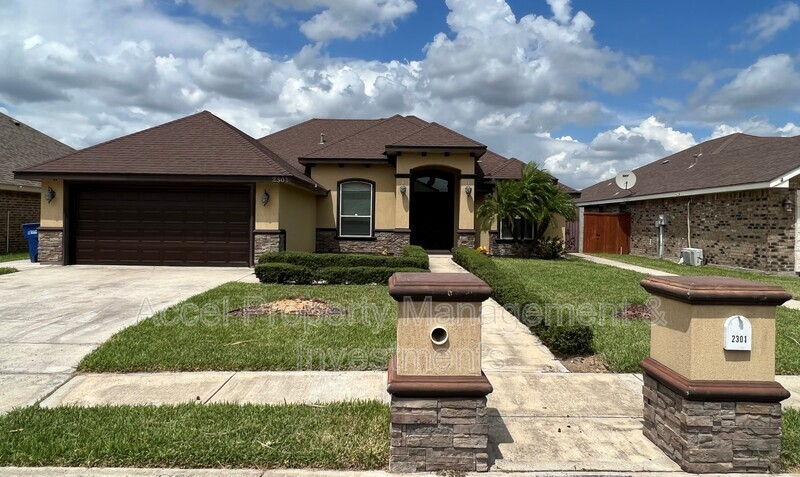 McAllen House: 2301 N. 46th