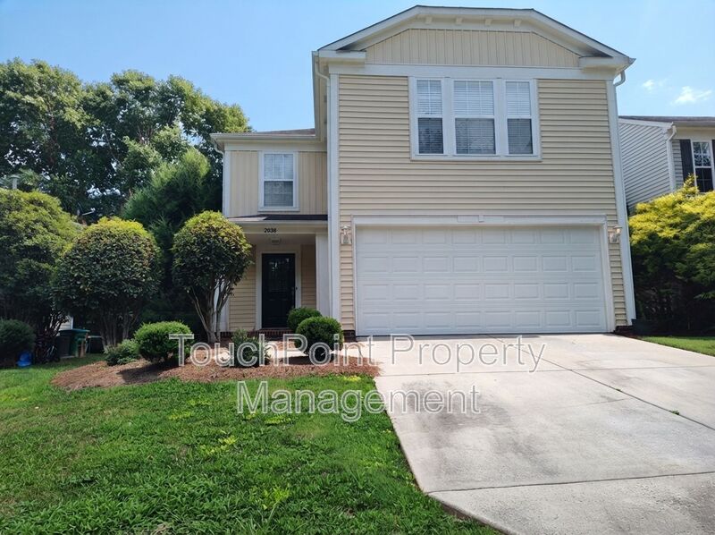 Waxhaw House: 2038 Dunsmore Lane