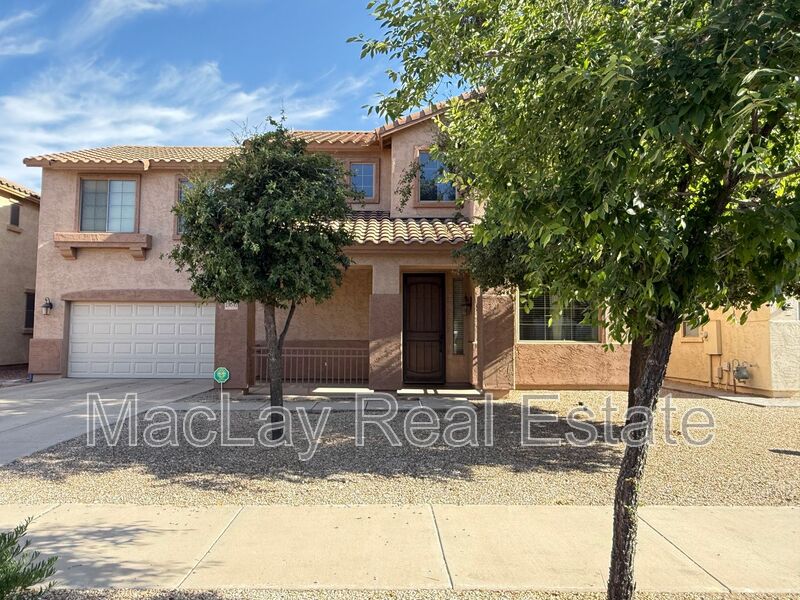 Queen Creek House: 19641 E Carriage Way