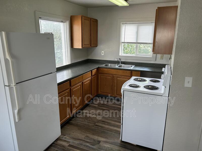 Laramie Condo: 862 N. 5th St.