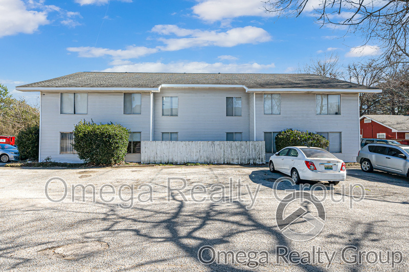 Northport Condo: 2901 18th Ave