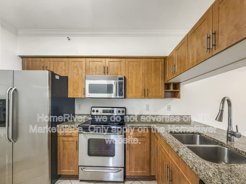 West Palm Beach Condo: 6426 Emerald Dunes Dr
