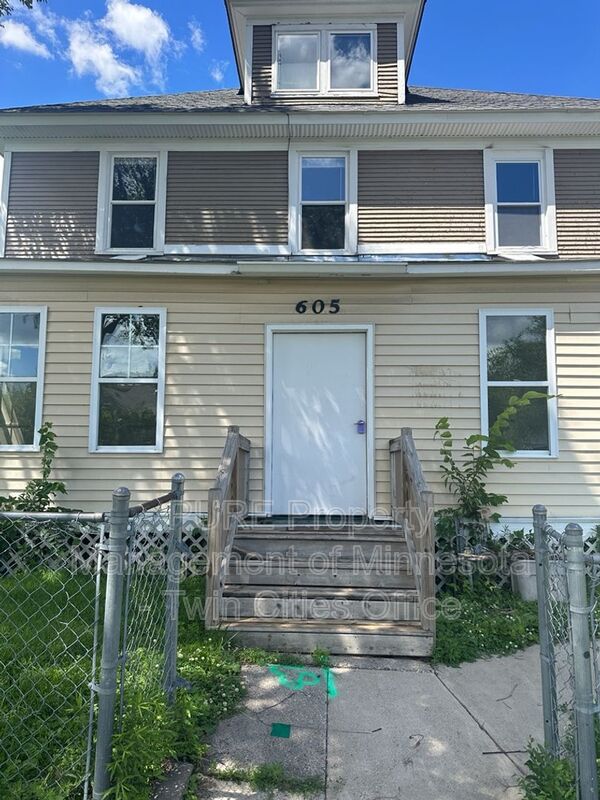 Saint Paul Condo: 605 Van Buren Ave