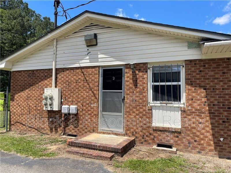 Fayetteville Condo: 4959 Fieldcrest Drive