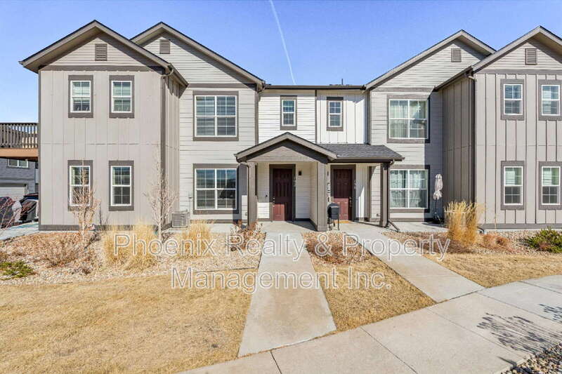 Erie Townhome: 192 Ambrose Street