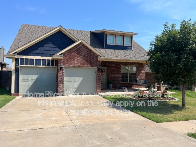Edmond House: 8005 NW 160th Ter