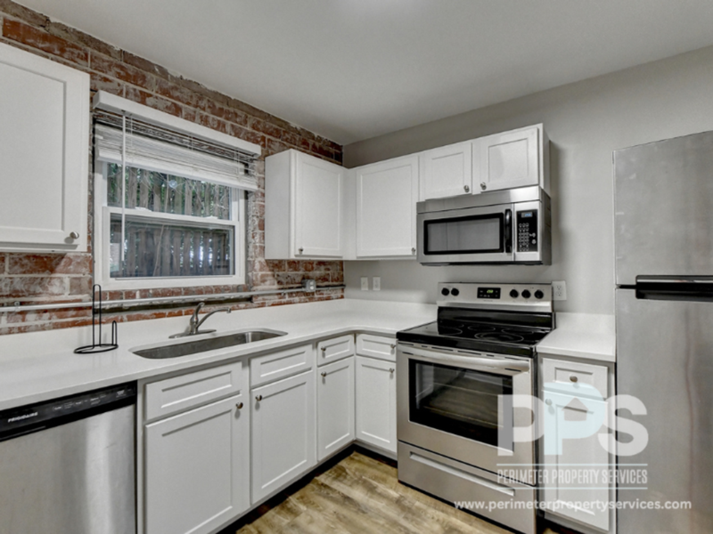 Atlanta House: 221 Lampkin Street