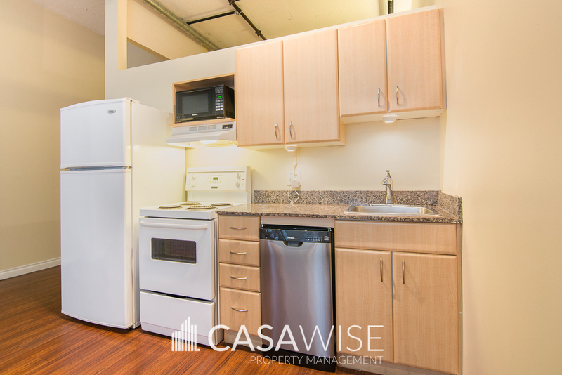 Edmonton House: 204-10024 Jasper Avenue
