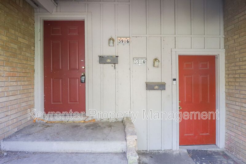 Tulsa Condo: 3916 E 60th Pl