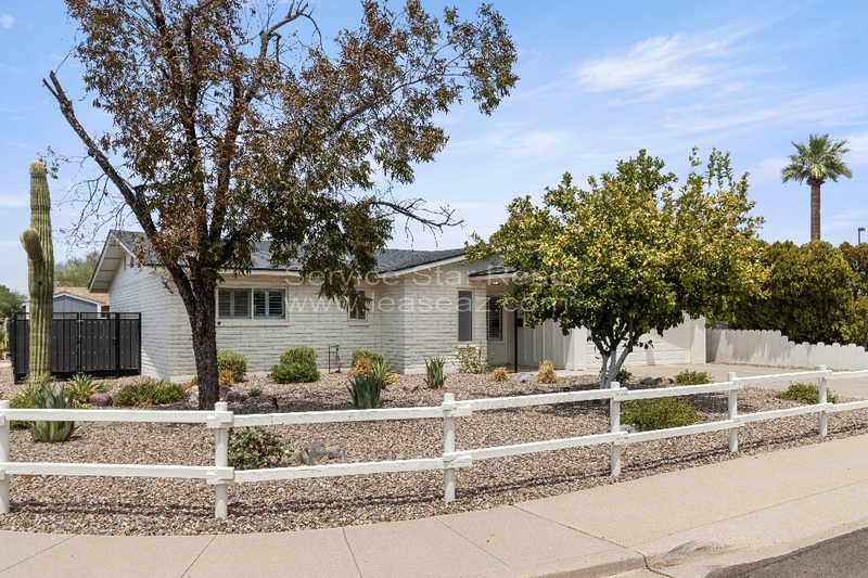 Phoenix House: 4724 E Hubbell St