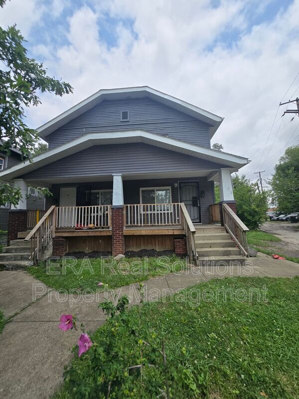 Columbus Condo: 1144 E 16th Ave