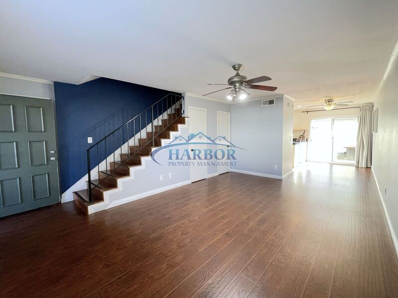 Harbor City Townhome: 23520 Western Avenue