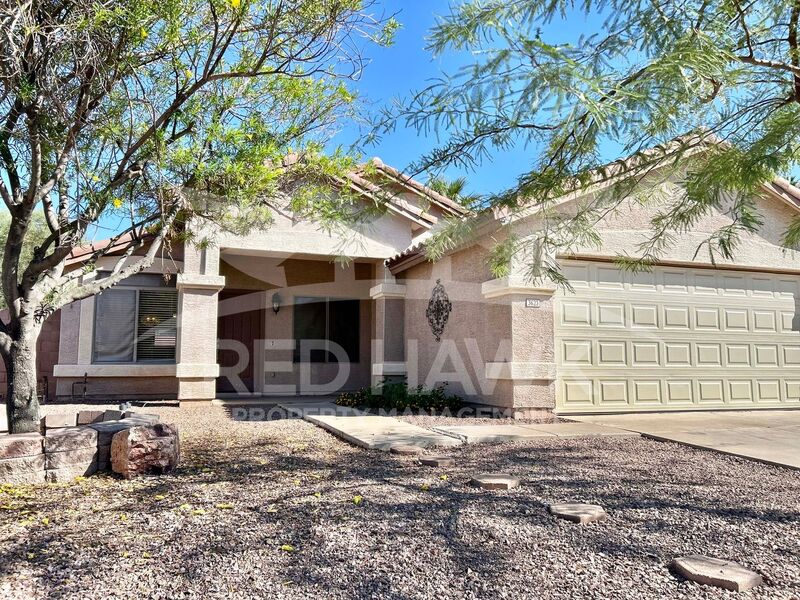 Avondale House: 3623 N 104th Dr