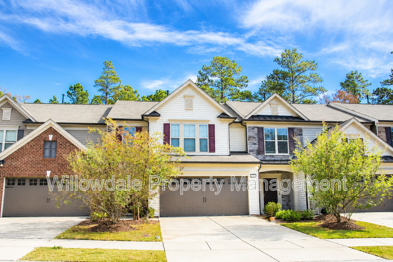 Cary House: 2132 Chipley Drive