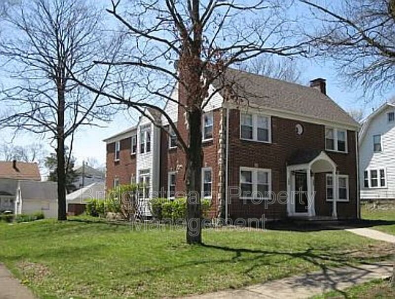 Dayton House: 302 Fountain Avenue