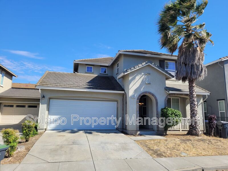 Fairfield House: 2435 Hanson Dr