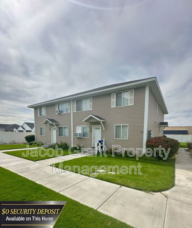 Shelley House: 454 E Center Street