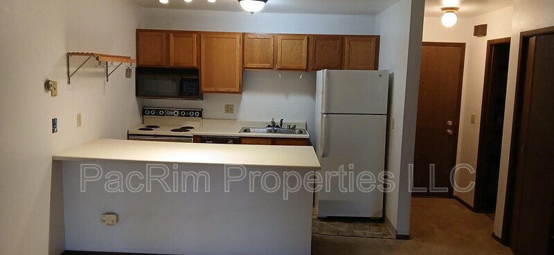 Anchorage Condo: 10260 Jamestown Drive #27-A
