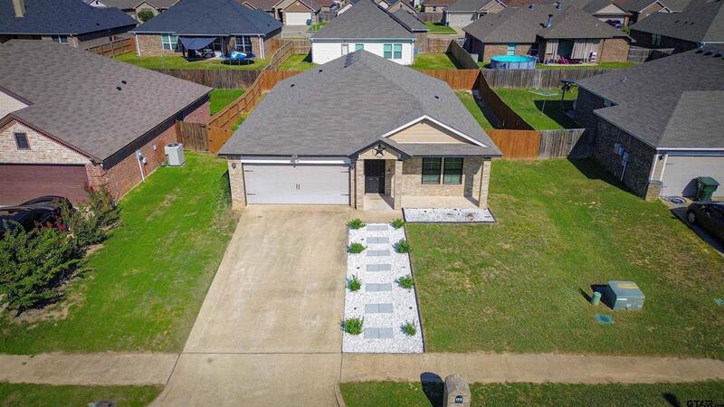 Tyler House: 322 Ambrose Avenue