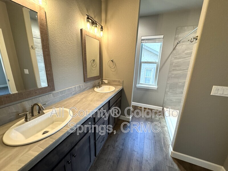 Main Rental Photo 11