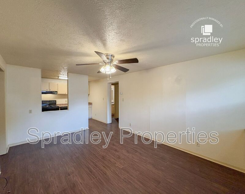 Temple Condo: 608 John Paul Jones Dr, Apt #158