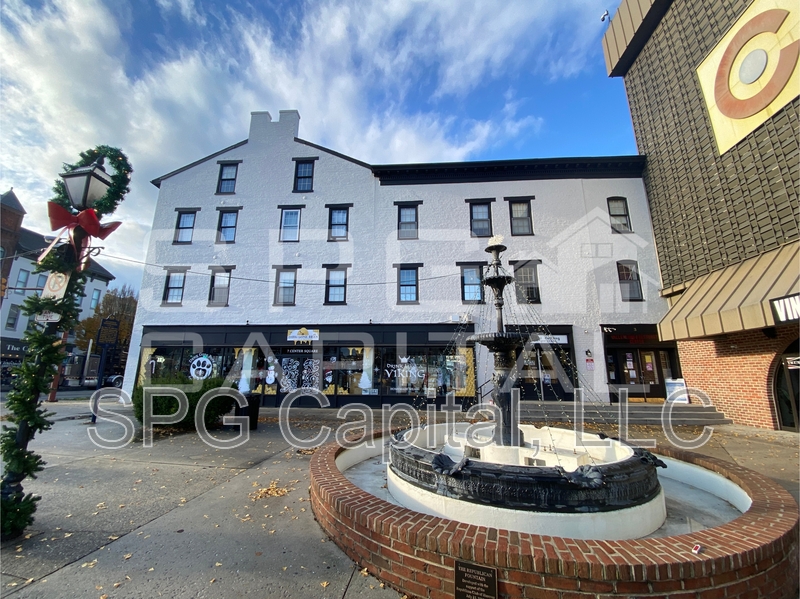 Hanover Condo: 5 Center Square - Apt 37
