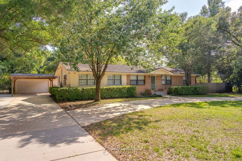 Pensacola House: 1511 Woodchuck Ave.