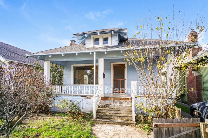 Portland House: 1331 SE 49th Avenue