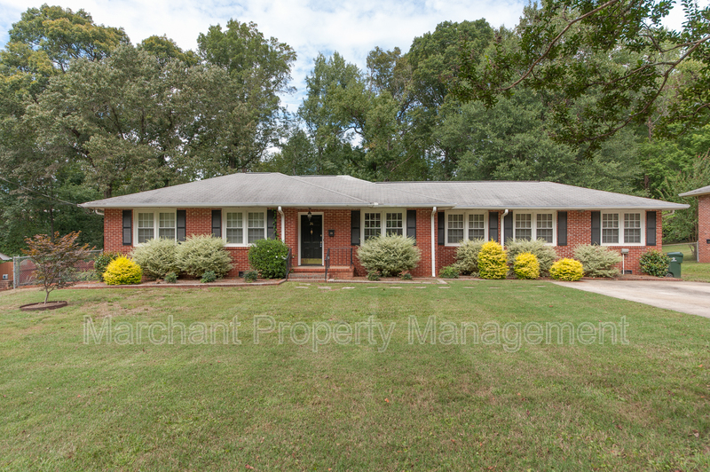 Greenville House: 36 Primrose Lane