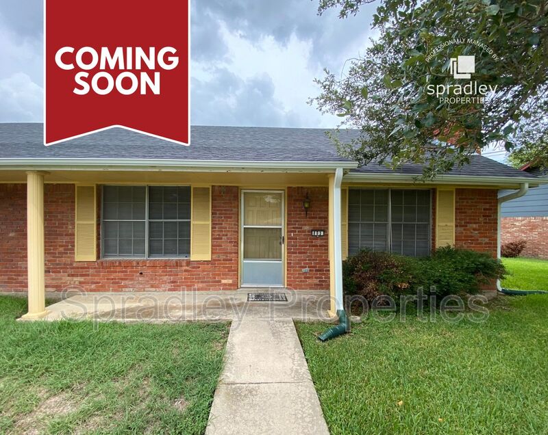 Temple Townhome: 803 Apache Dr