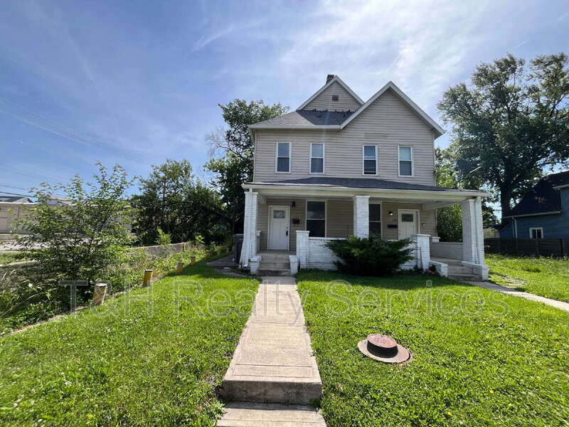 Indianapolis Condo: 1123 Churchman Avenue